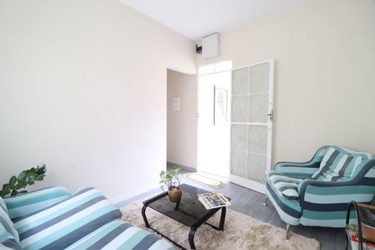 Área comum - Sala de kitnet/studio para alugar com 1 quarto, 254m² em Centro, Uberlândia