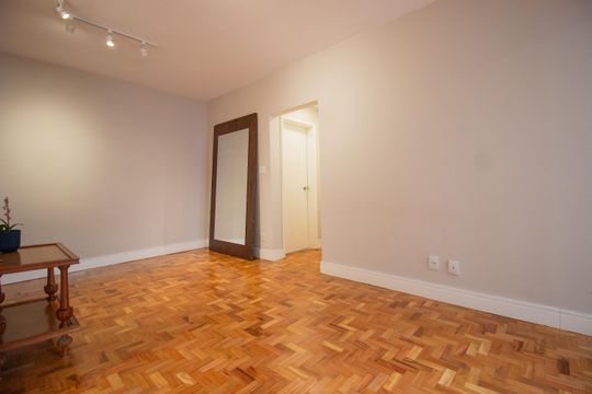 Sala de apartamento para alugar com 2 quartos, 70m² em Consolação, São Paulo