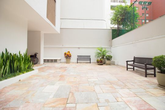 Área externa de apartamento para alugar com 2 quartos, 70m² em Consolação, São Paulo