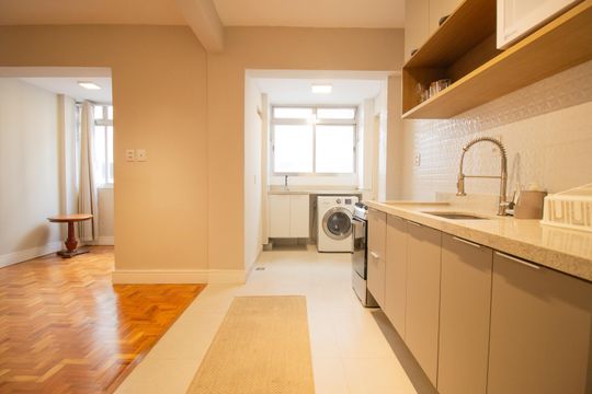 Cozinha de apartamento para alugar com 2 quartos, 70m² em Consolação, São Paulo