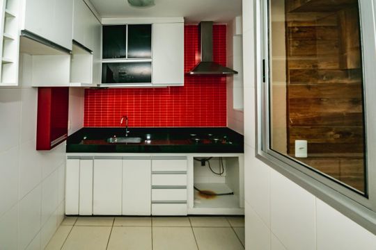 Cozinha de apartamento para alugar com 3 quartos, 86m² em Pampulha, Belo Horizonte
