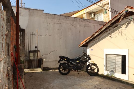 Casa à venda com 2 quartos, 320m² em Vila Santa Clara, São Paulo