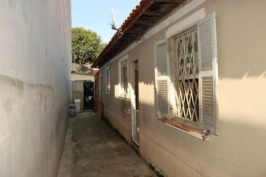 Casa à venda com 2 quartos, 320m² em Vila Santa Clara, São Paulo