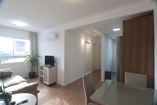 sala de apartamento para alugar com 2 quartos, 49m² em Harmonia, Canoas