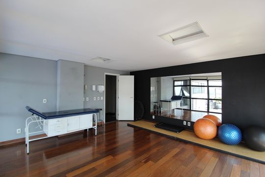 Área Comum - Sala de Ginastica de apartamento para alugar com 1 quarto, 50m² em Vila Nova Conceição, São Paulo