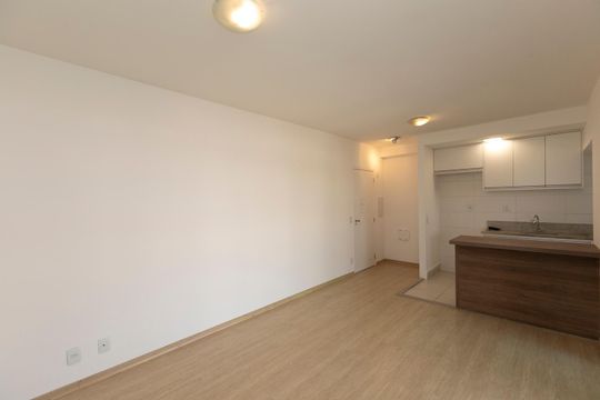 SALA PARA DOIS AMBIENTES de apartamento para alugar com 2 quartos, 66m² em Taquaral, Campinas
