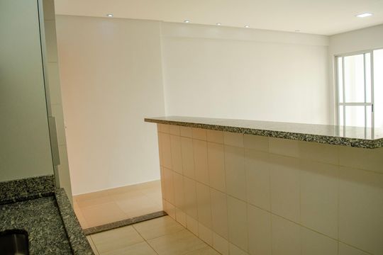 Cozinha de apartamento para alugar com 3 quartos, 93m² em Jardim Goiás, Goiânia