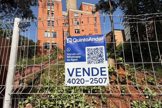 Placa de apartamento à venda com 3 quartos, 82m² em Havaí, Belo Horizonte