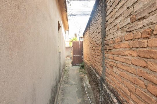Corredor de casa à venda com 3 quartos, 360m² em São Joaquim, Contagem