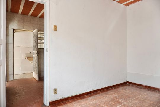 Quarto 2 de casa para alugar com 2 quartos, 72m² em Sagrada Família, Belo Horizonte