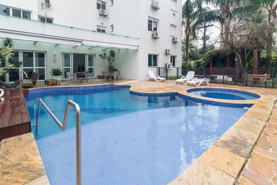 Área comum - Piscina de apartamento para alugar com 2 quartos, 56m² em Tristeza, Porto Alegre