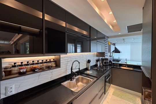 Cozinha de apartamento à venda com 3 quartos, 145m² em Recreio dos Bandeirantes, Rio de Janeiro