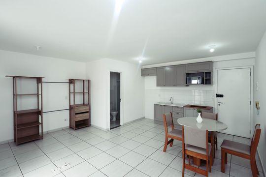 Kitnet/Studio para alugar com 1 quarto, 37m² em Cambuci, São Paulo