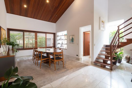 Sala de casa para alugar com 5 quartos, 300m² em Butantã, São Paulo