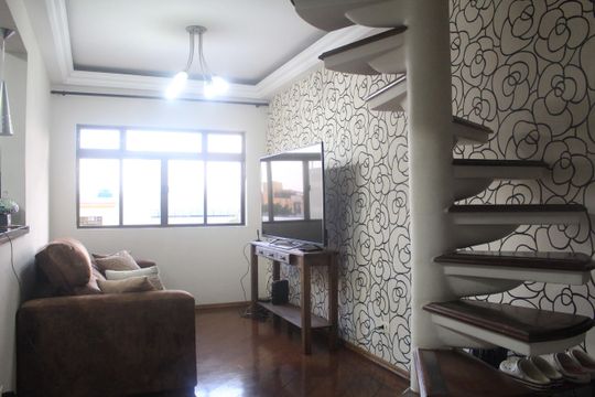 Apartamento para alugar com 2 quartos, 140m² em Santa Maria, São Caetano do Sul