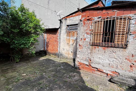 Quintal de casa à venda com 4 quartos, 250m² em Vila Helena, Santo André