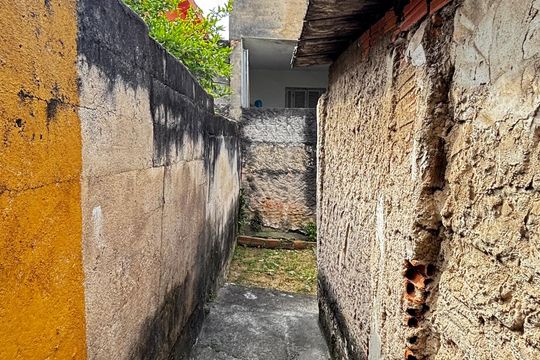 Quintal - Area de Serviço de casa à venda com 4 quartos, 250m² em Vila Helena, Santo André