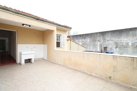 Quintal e área de serviço  de casa para alugar com 2 quartos, 90m² em Barra Funda, São Paulo