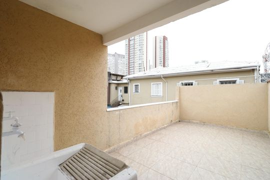 Quintal e área de serviço  de casa para alugar com 2 quartos, 90m² em Barra Funda, São Paulo