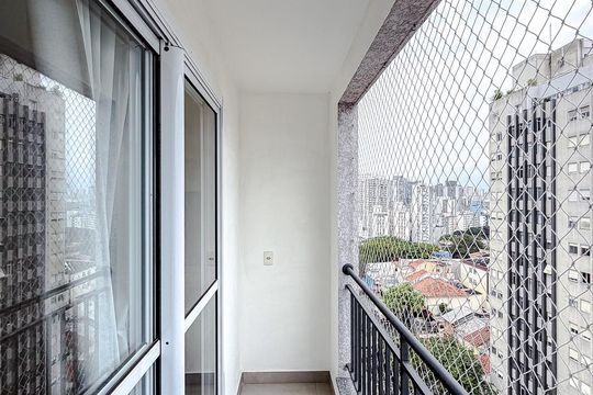 Varanda de kitnet/studio para alugar com 1 quarto, 33m² em Vila Mariana, São Paulo