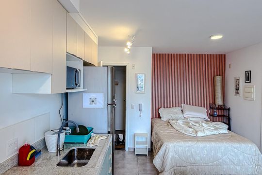 Cozinha de kitnet/studio para alugar com 1 quarto, 33m² em Vila Mariana, São Paulo