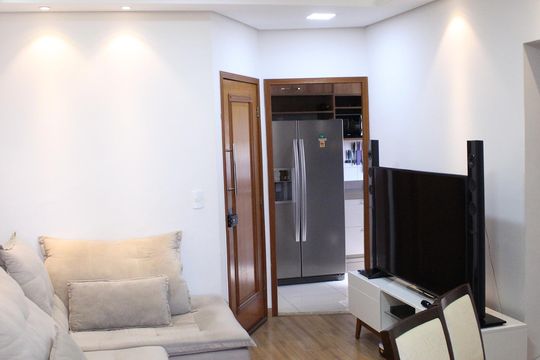 Sala de apartamento à venda com 3 quartos, 132m² em Vila Santo Alberto, Santo André