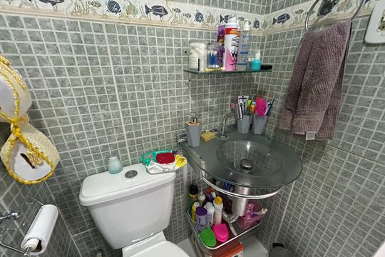 Banheiro de apartamento à venda com 2 quartos, 80m² em Inhaúma, Rio de Janeiro