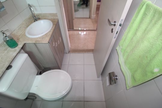 Banheiro 1 de apartamento à venda com 2 quartos, 56m² em Vila Pauliceia, São Paulo