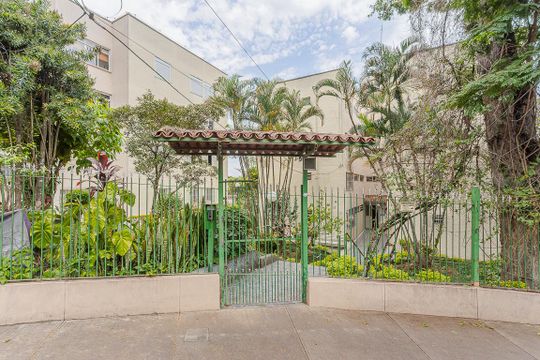 Fachada de apartamento para alugar com 3 quartos, 74m² em Alto de Pinheiros, São Paulo