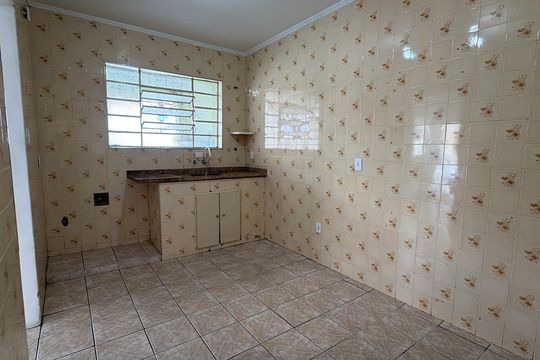 Cozinha de casa de condomínio para alugar com 1 quarto, 50m² em Vila Maria Zelia, São Paulo