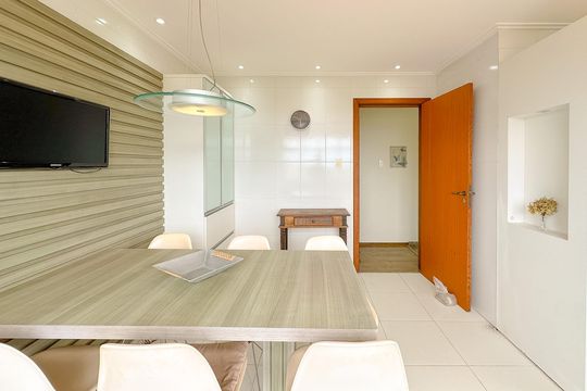 Cozinha de casa para alugar com 4 quartos, 250m² em Estreito, Florianópolis