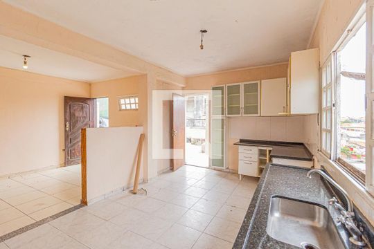 Cozinha de casa à venda com 2 quartos, 250m² em Conceicao, Osasco