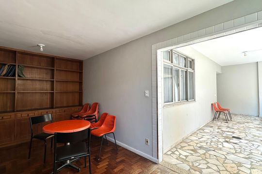 Apartamento para alugar com 4 quartos, 212m² em Copacabana, Rio de Janeiro