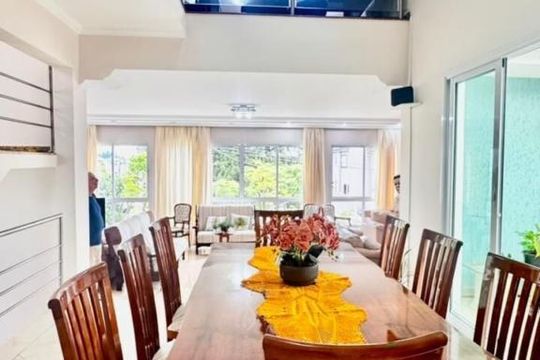 Casa de Condomínio à venda com 4 quartos, 360m² em Residencial Morada dos Lagos, Barueri