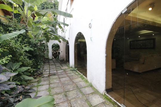 Casa de Condomínio para alugar com 3 quartos, 460m² em Jacarepaguá, Rio de Janeiro