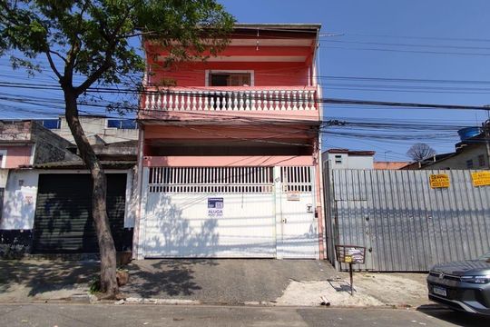 Fachada de casa para alugar com 1 quarto, 33m² em Vila Conceicao, Diadema