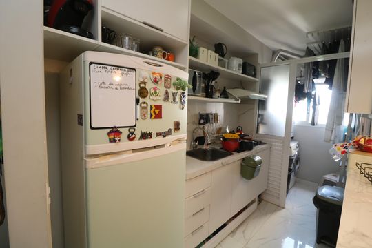 Cozinha de apartamento à venda com 1 quarto, 35m² em Jardim Ibitirama, São Paulo