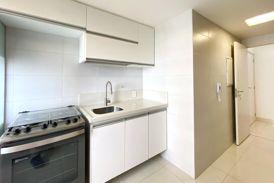Cozinha de apartamento à venda com 2 quartos, 73m² em Caiçaras, Belo Horizonte