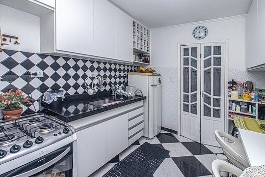 cozinha_3 de apartamento à venda com 2 quartos, 65m² em Jardim Santa Cruz (sacoma), São Paulo