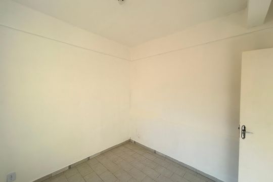 Quarto de casa para alugar com 1 quarto, 62m² em Bento Ribeiro, Rio de Janeiro