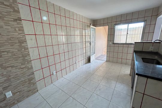 Cozinha de casa para alugar com 2 quartos, 70m² em Bento Ribeiro, Rio de Janeiro