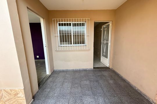 Varanda de casa para alugar com 2 quartos, 70m² em Bento Ribeiro, Rio de Janeiro