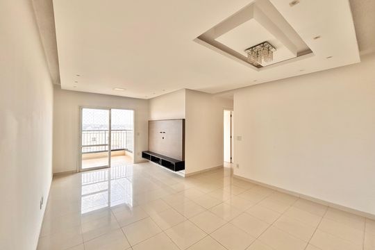 Apartamento para alugar com 3 quartos, 87m² em Jardim Tupanci, Barueri