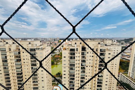 Vista varanda sala de apartamento para alugar com 3 quartos, 87m² em Jardim Tupanci, Barueri