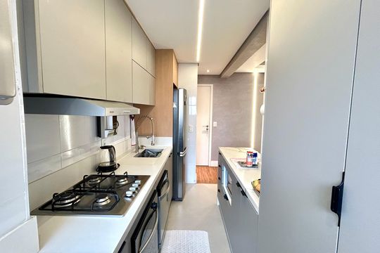 Cozinha de apartamento à venda com 2 quartos, 86m² em Jardim Tabatinga, Guarulhos