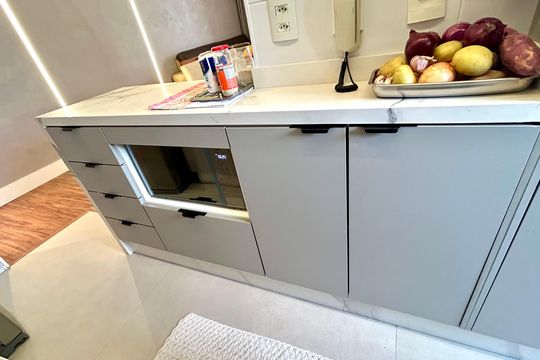 Cozinha de apartamento à venda com 2 quartos, 86m² em Jardim Tabatinga, Guarulhos