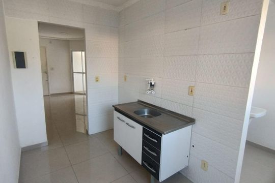 Cozinha de apartamento à venda com 2 quartos, 57m² em São Pedro, Osasco