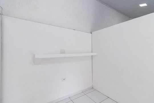 Casa para alugar com 1 quarto, 20m² em Vila Santana, São Paulo