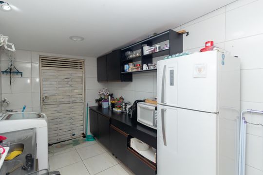 Cozinha de casa para alugar com 2 quartos, 86m² em Jardim Sao Carlos (zona Leste), São Paulo