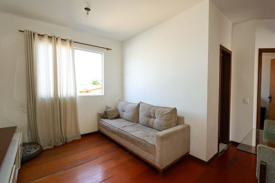 Sala de apartamento à venda com 3 quartos, 62m² em Monsenhor Messias, Belo Horizonte